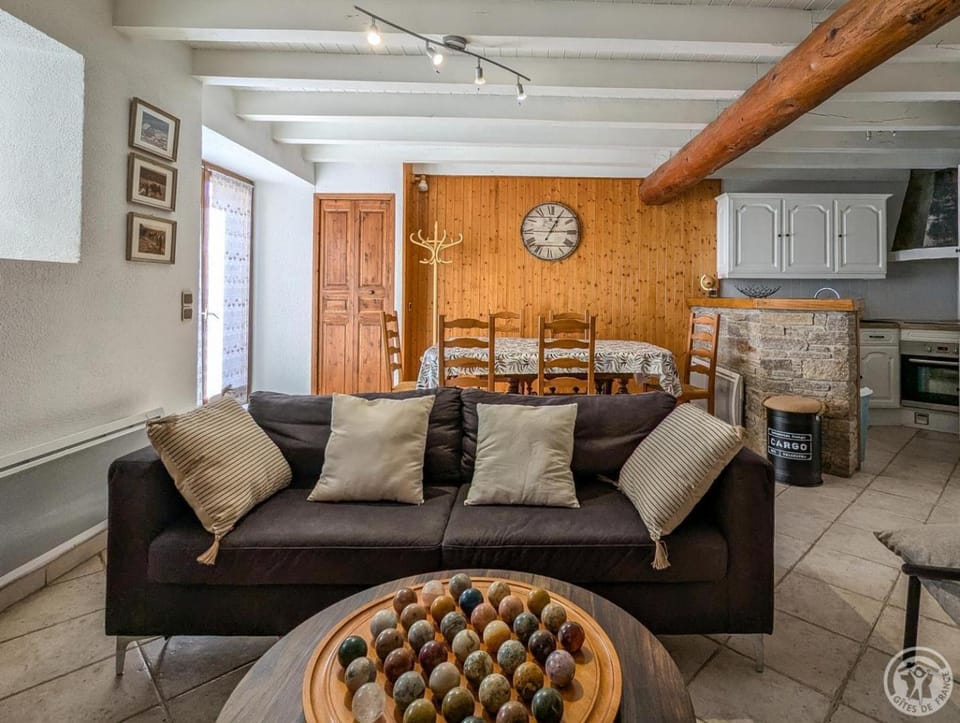 Au village House in Catalonia