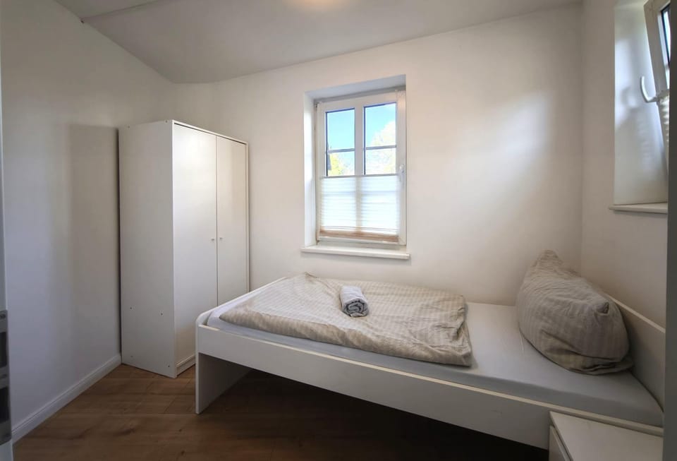 Bed, Photo of the whole room, Bedroom, towels, wardrobe