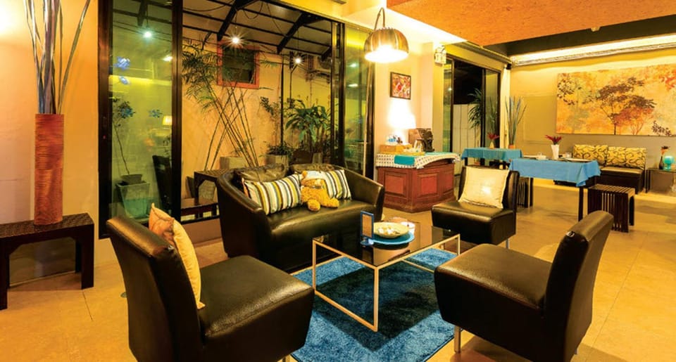 Lobby or reception, Seating area