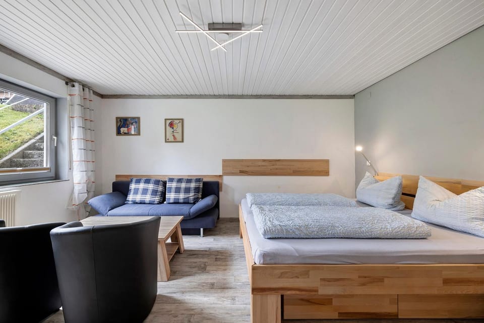 Living room, Bedroom