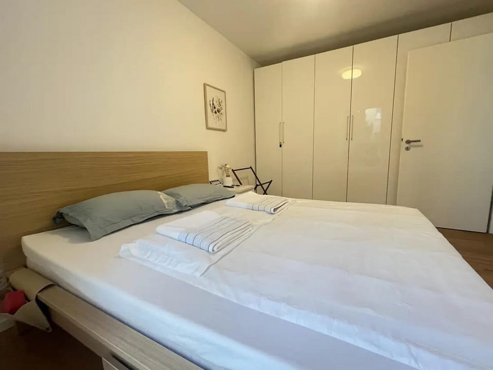 Ihr exklusiver Rückzugsort - Luxuriös wohnen - entspannen Apartment in Frankfurt