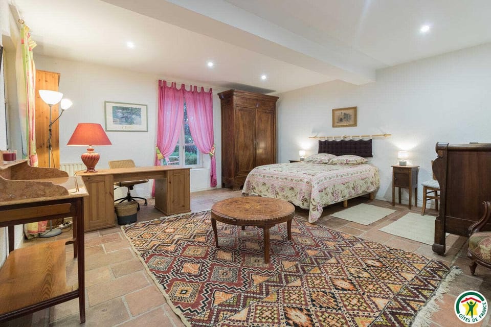 Le parc des moutous House in Occitanie