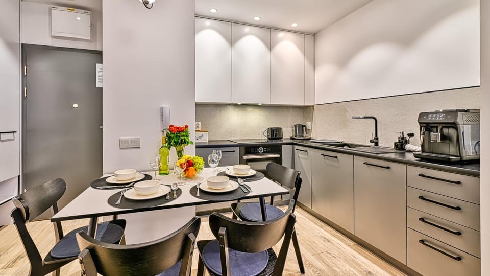 Rezydencja Niechorze 306 z Widokiem na Morze, z Basenem, Sauną, Jacuzzi, przy samej PLAŻY - 5D Apartments Apartment in West Pomeranian Voivodeship, Poland