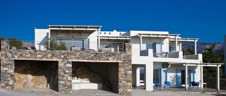 Beachfront Villa Ariadne Villa in Naxos, Naxos and Lesser Cyclades, Greece