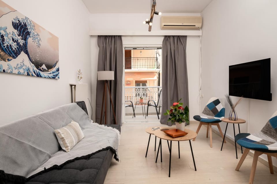 TV and multimedia, Living room, Photo of the whole room, Seating area