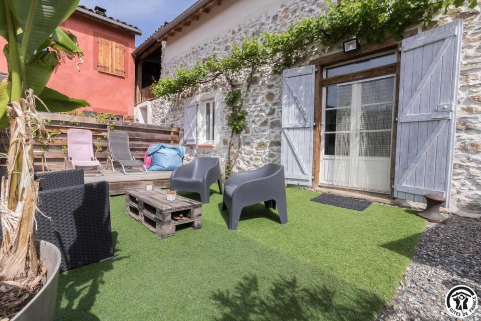 Ostal de val House in Occitanie