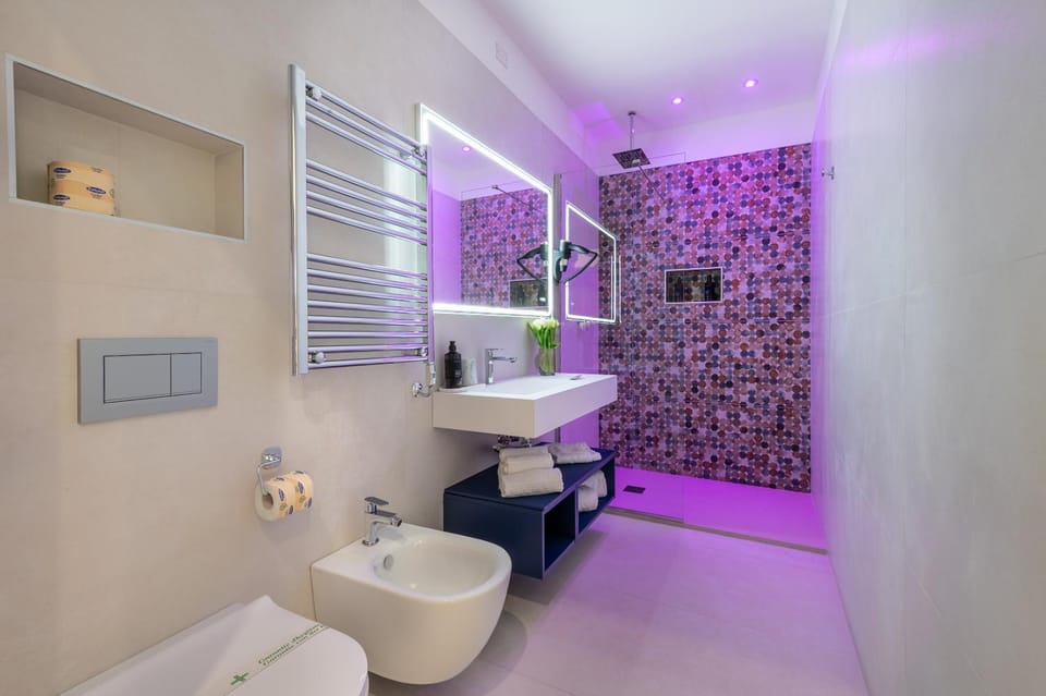 Shower, Toilet, Bathroom, bidet