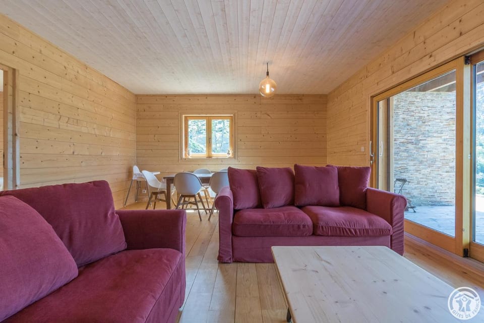 Le grand tétras House in Aragon