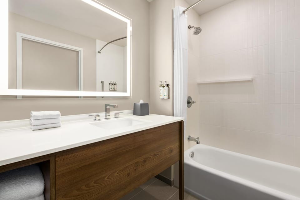 Shower, Bathroom, Bath