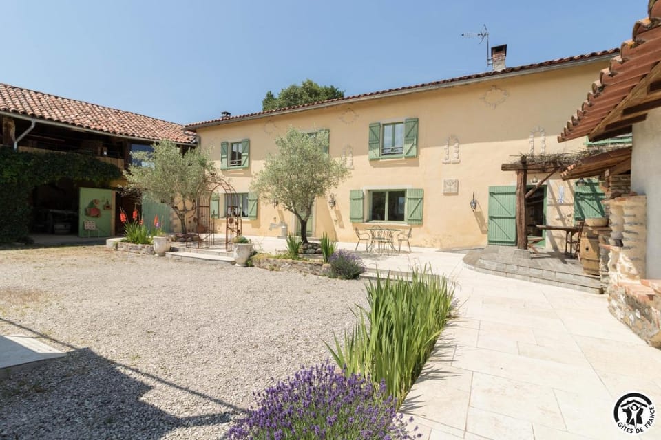 La grande ferme House in Occitanie