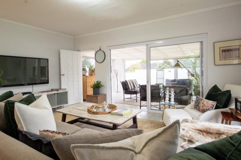 Pletts Seaside Gem House in Plettenberg Bay