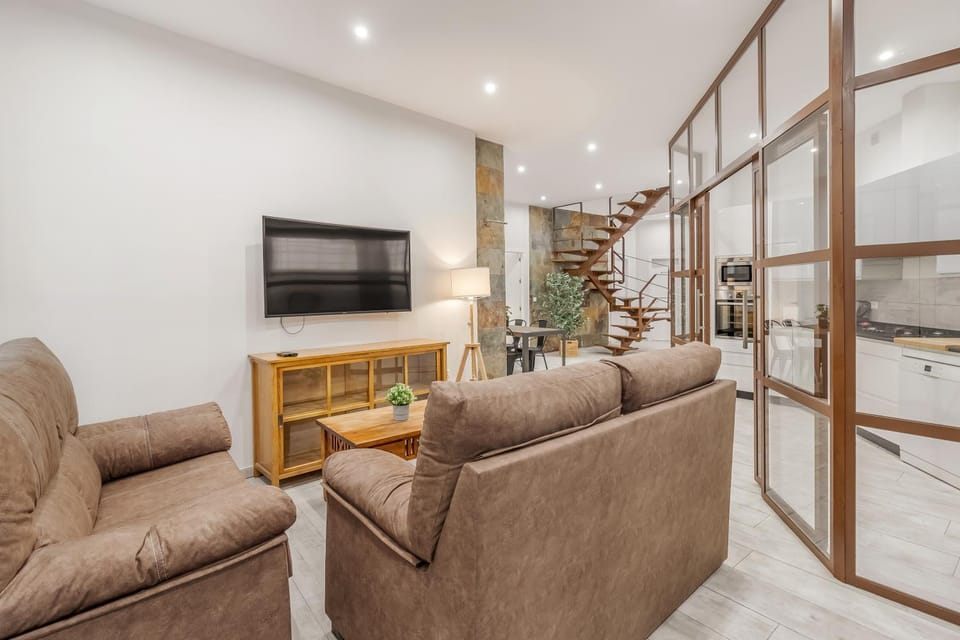 TV and multimedia, Living room, Seating area