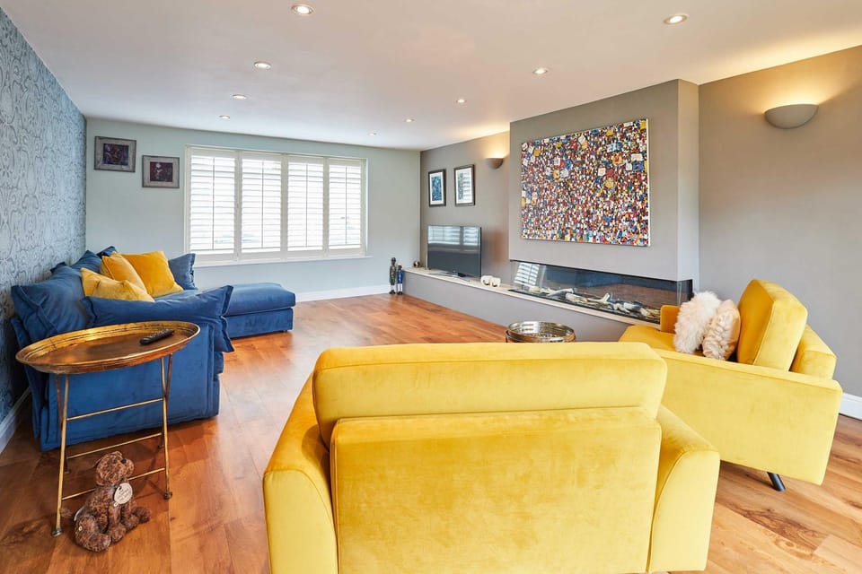 TV and multimedia, Living room, Seating area