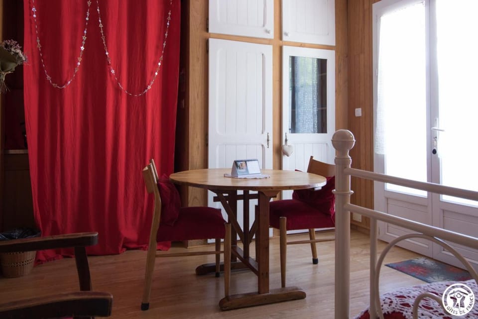 La chambre del pais Bed and Breakfast in Occitanie