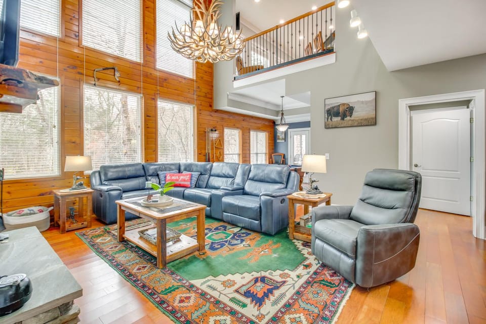 Game Room & Fire Pit: Riverfront Home in Ellijay! House in East Ellijay