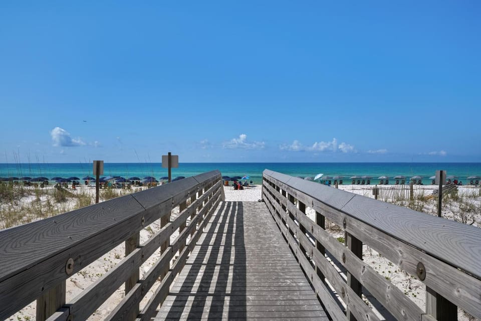 Pelican Isle 411 House in Okaloosa Island