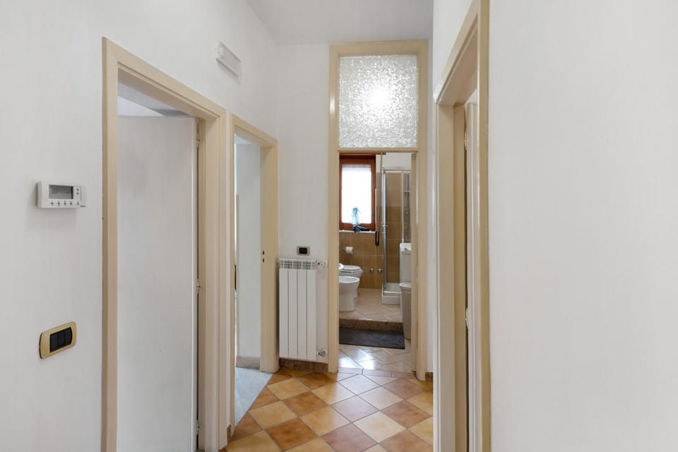 Bathroom, Living room