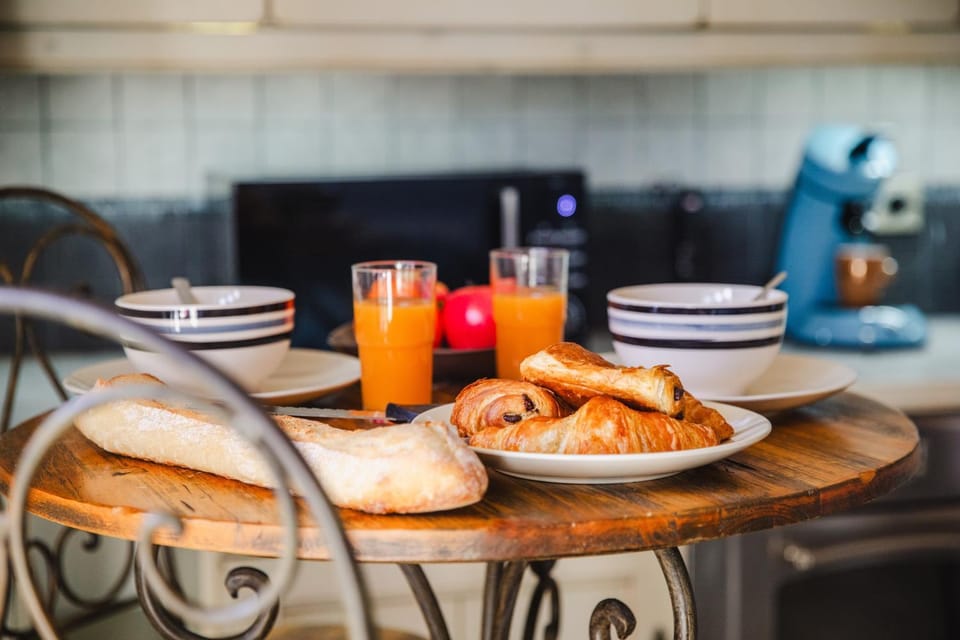 Breakfast, Breakfast