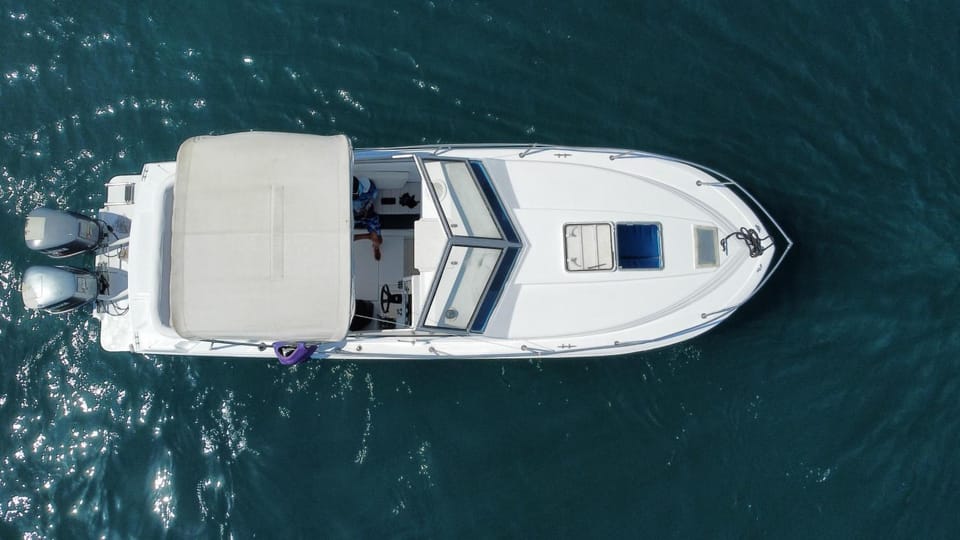lancha deportiva stand by me Docked boat in Gaira