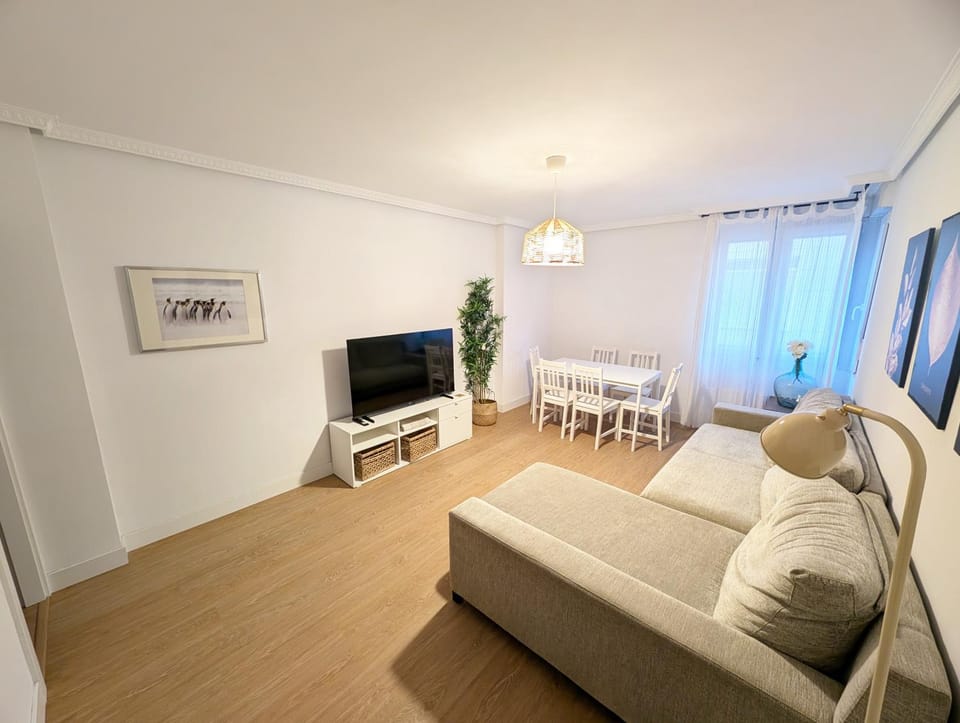 Apartamento La Ballena 2 - Las Huertas Apartment in Santoña
