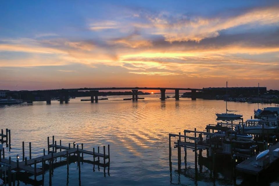 Palm Court Yacht Club 312-A - Studio Apartment in Okaloosa Island