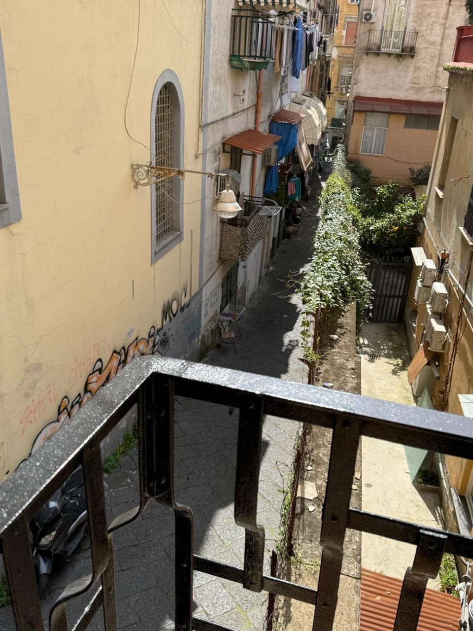 Property building, Patio, Day, Neighbourhood, View (from property/room), Balcony/Terrace, Street view