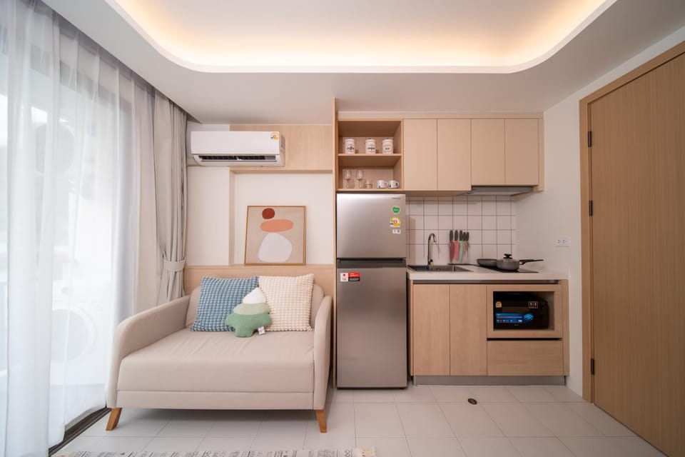全新现代风格 魅力泳池公寓 Apartment in Kamala