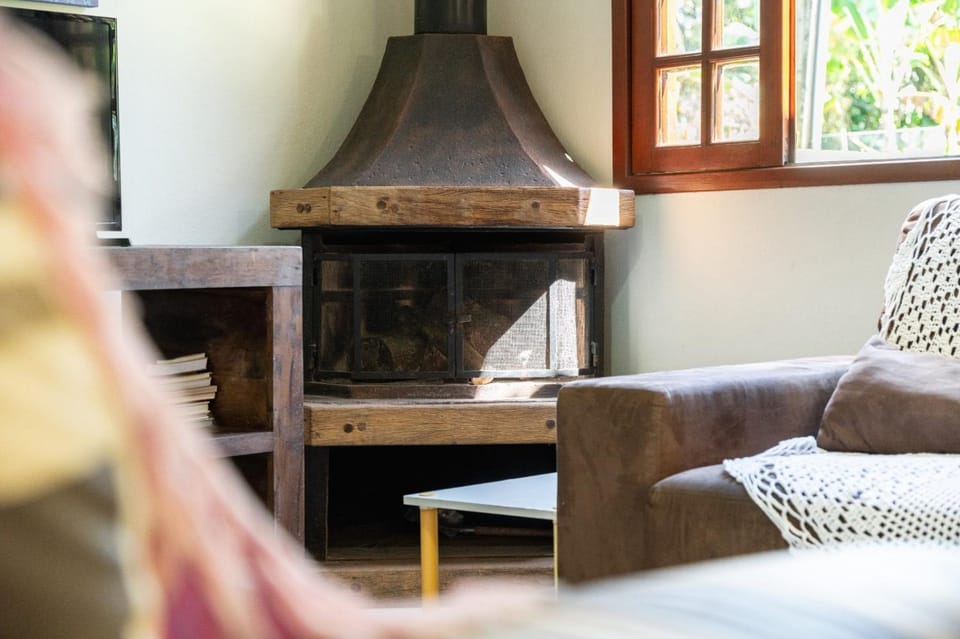 Living room, Seating area, fireplace