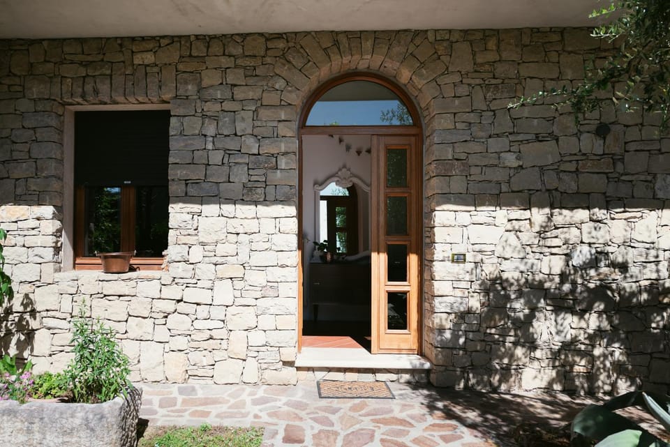 Facade/entrance, Day