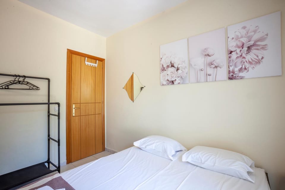 Bed, Bedroom, wardrobe