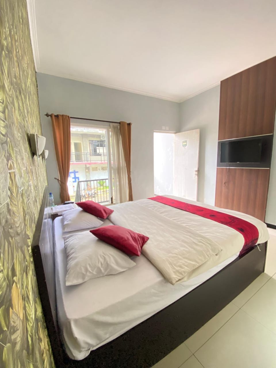 New Green Hill Hotel Hotel in East Java