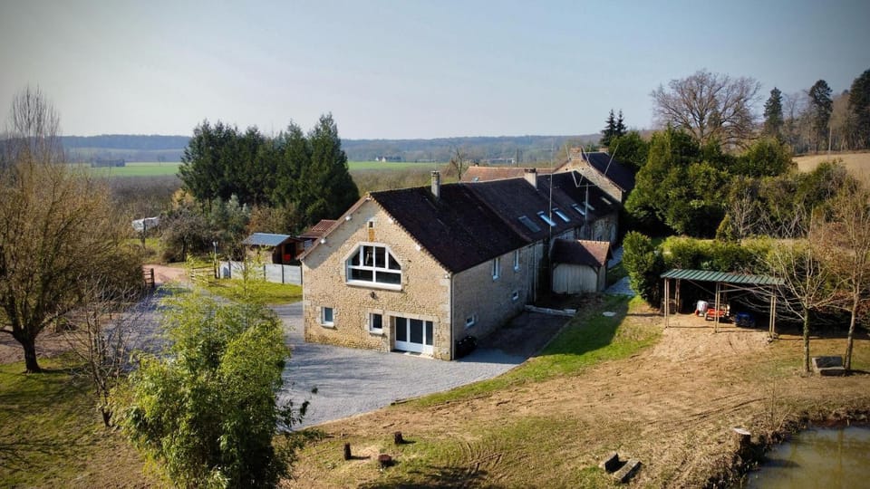 Property building, Natural landscape