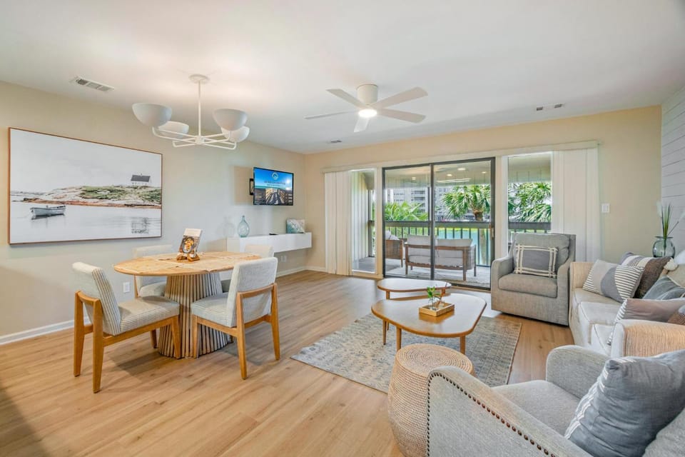 Seascape Boardwalk Villa 277 House in Miramar Beach