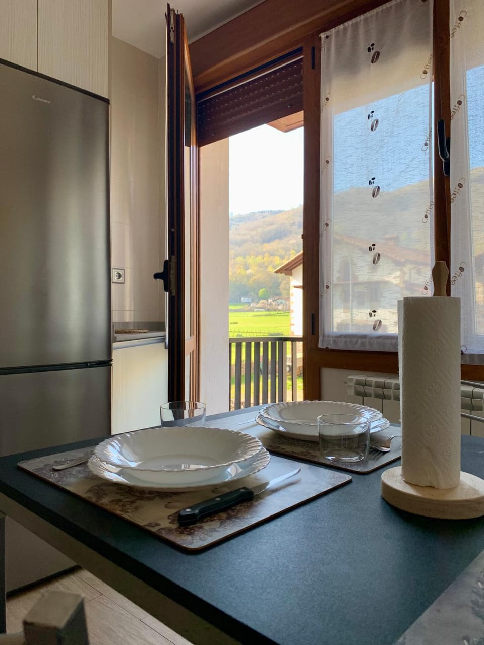 Natural landscape, Kitchen or kitchenette