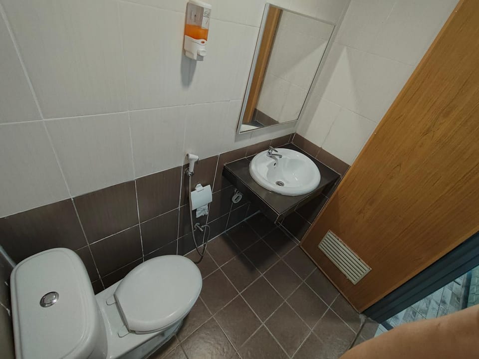 Toilet, Bathroom