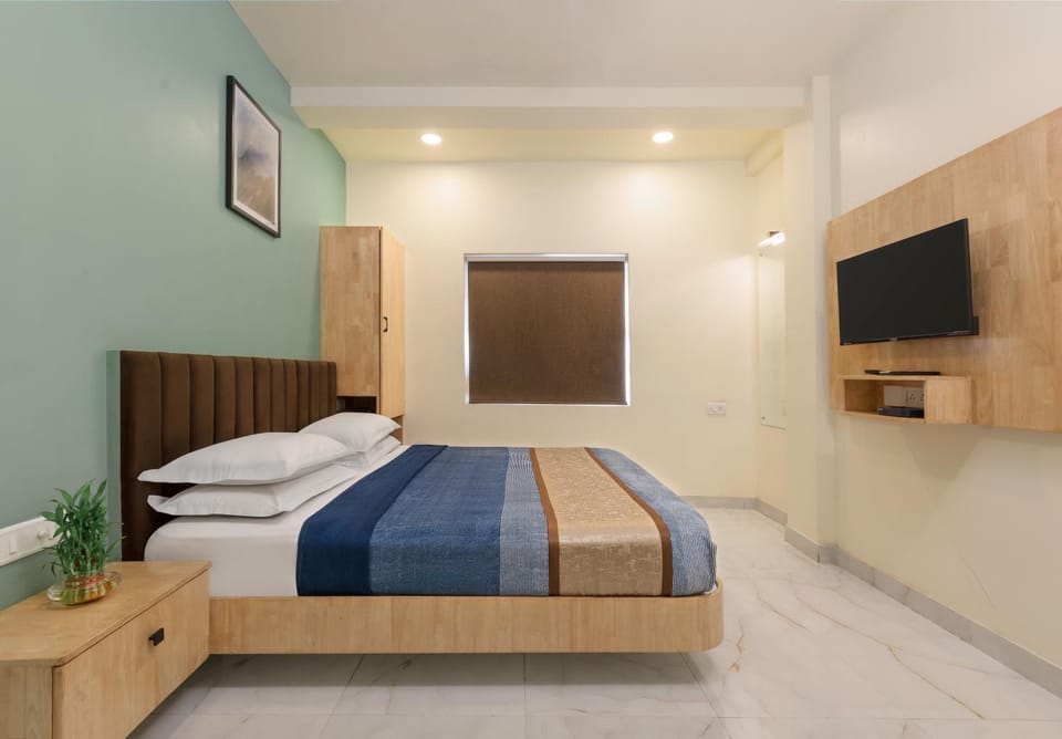 Bed, Bedroom, wardrobe