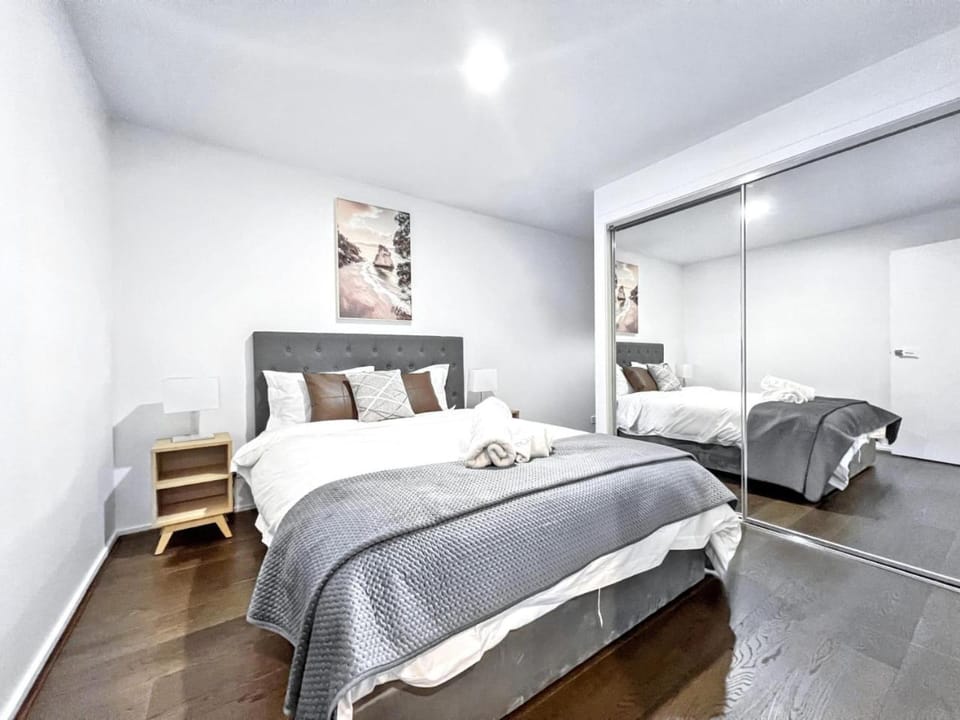 Essendon North with Beautiful view Apartment in Melbourne