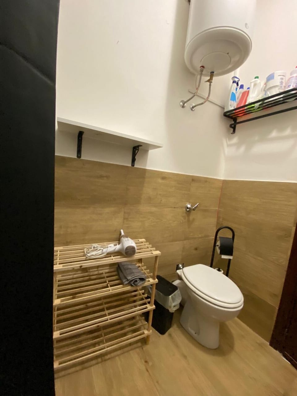 Red 40 Apartment in Palermo