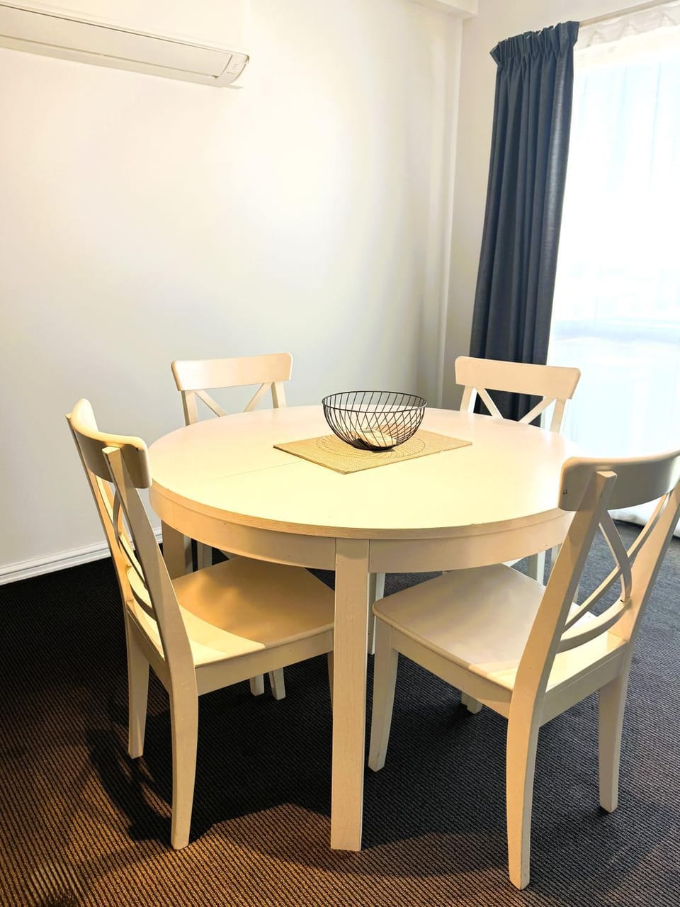 64 Sweeping Views EastPerth 2BR PoolPkg Apartment in Perth