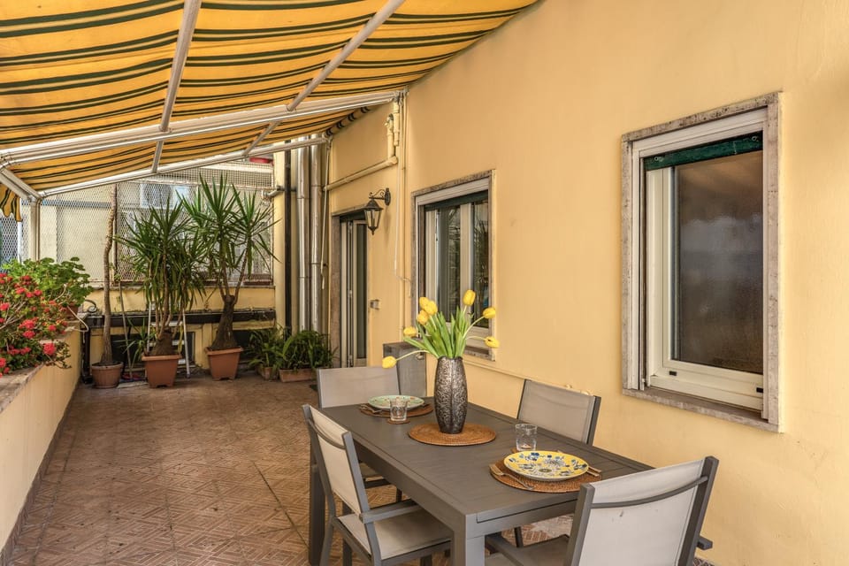 Santa Croce apartment with private terrace Apartment in Rome
