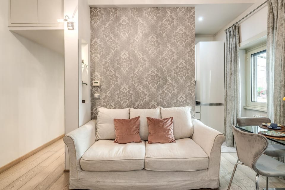 Santa Croce apartment with private terrace Apartment in Rome