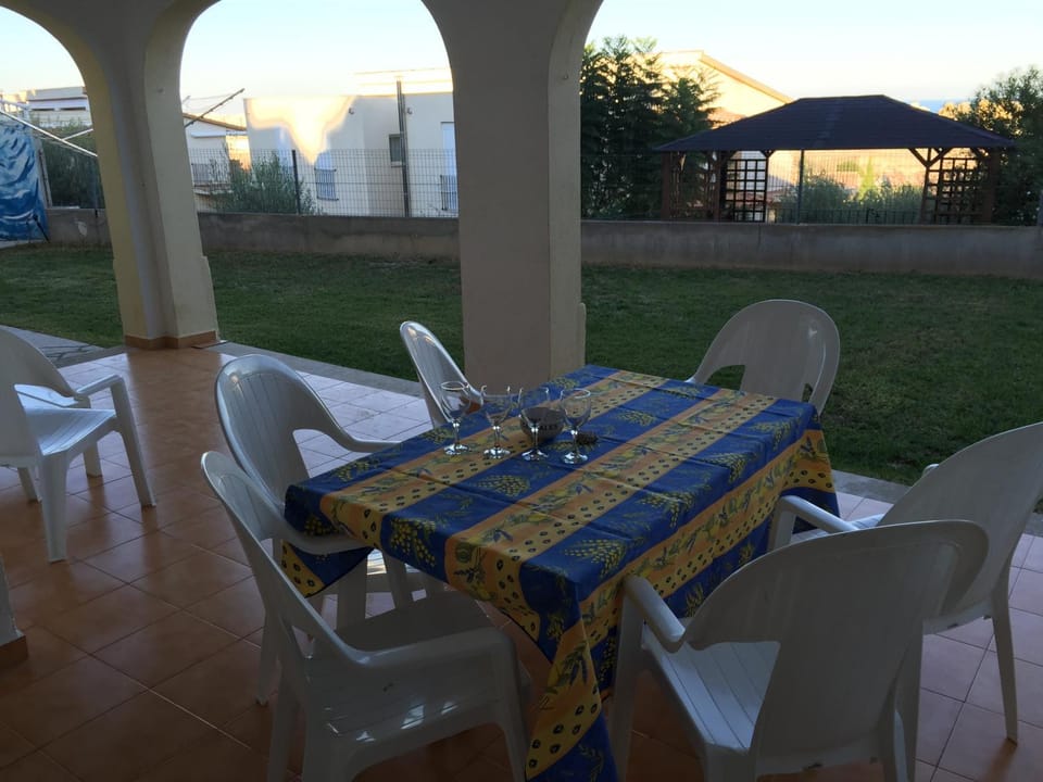 Patio, Balcony/Terrace, Dining area