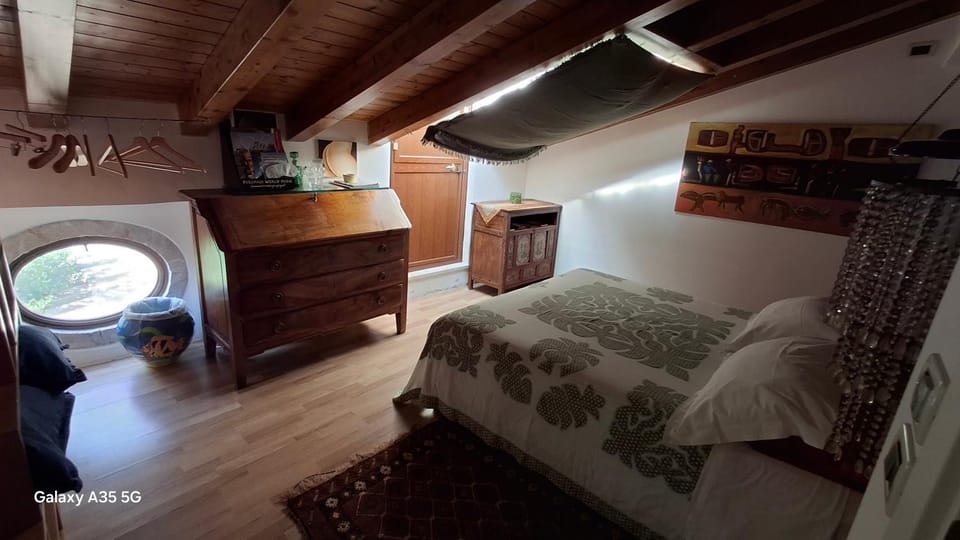 Room Aly Art Apartment Taormina Bed and Breakfast in Taormina