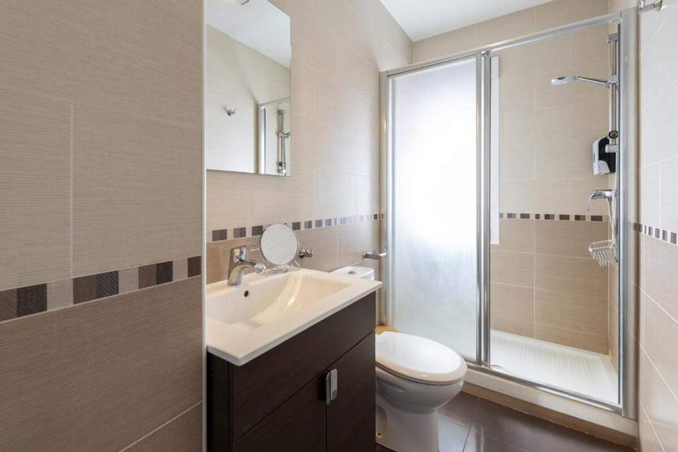For You Rentals Acogedor Apartamento de 1 Dormitorio Madrid Temporal MAL72B Apartment in Madrid