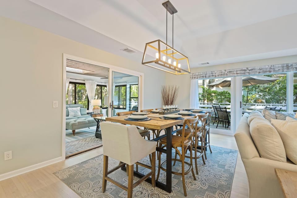 29 Heath Drive House in Hilton Head Island