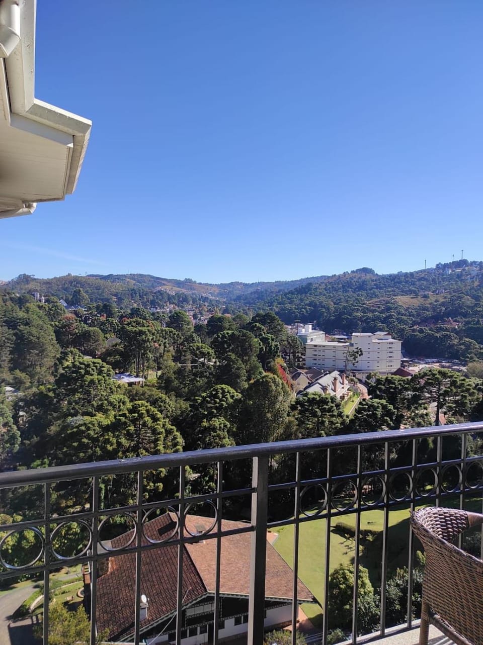 View (from property/room), Balcony/Terrace, Mountain view