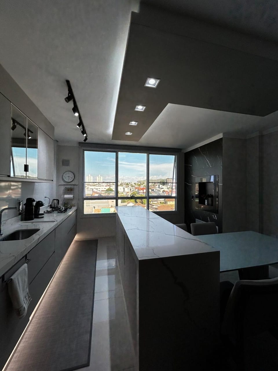 High-end apartment, well located and comfortable Apartment in State of Santa Catarina