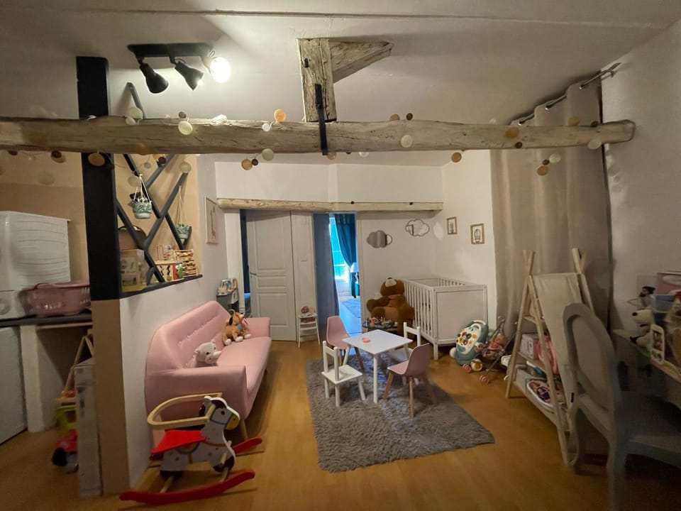 Appt 6 à 8 pers Apartment in Souillac