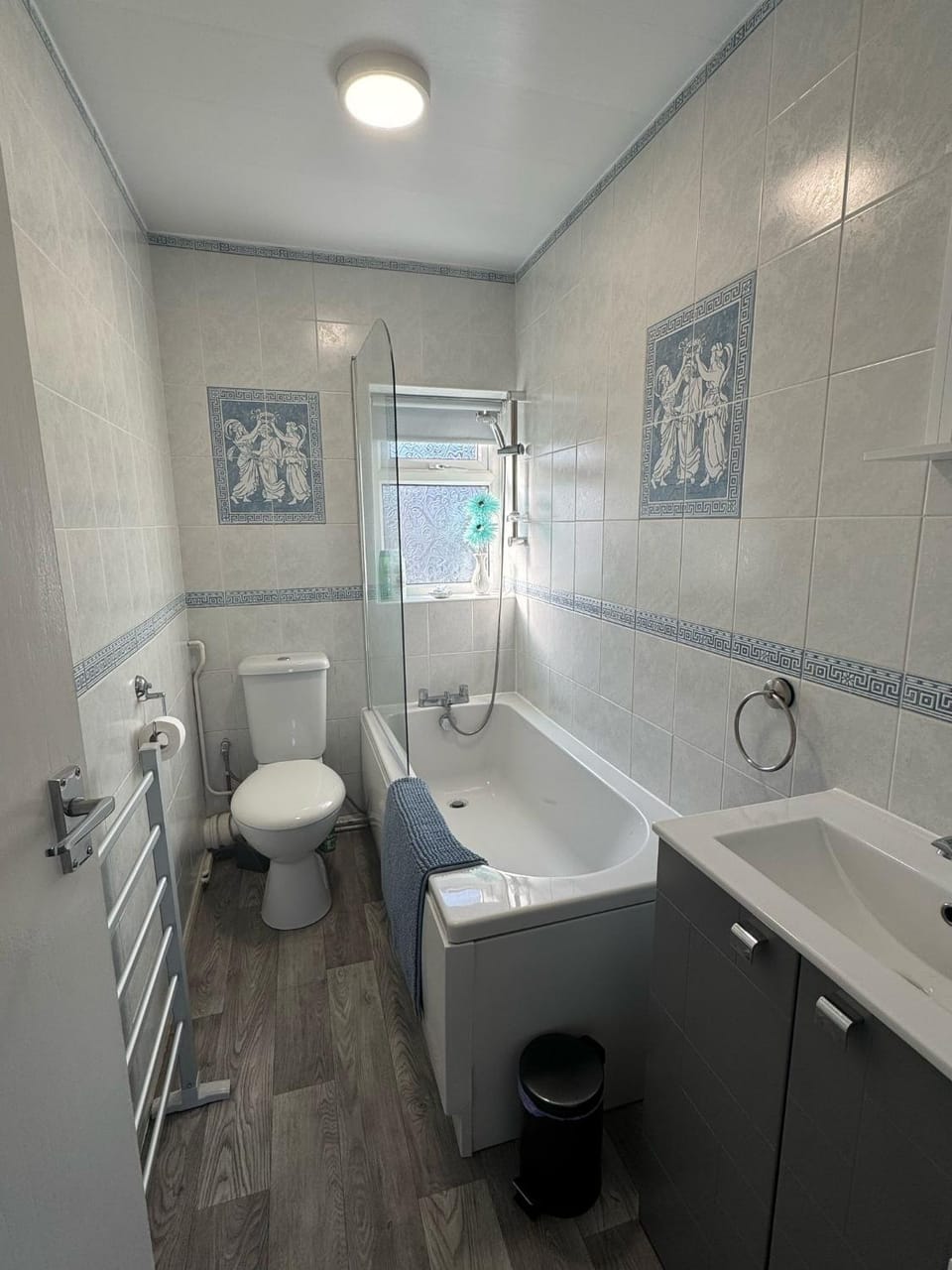 Jay Seas View Apartment in Chapel Saint Leonards