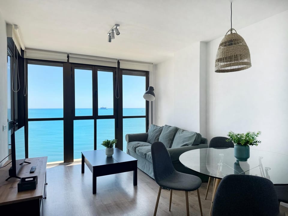 Living room, Sea view